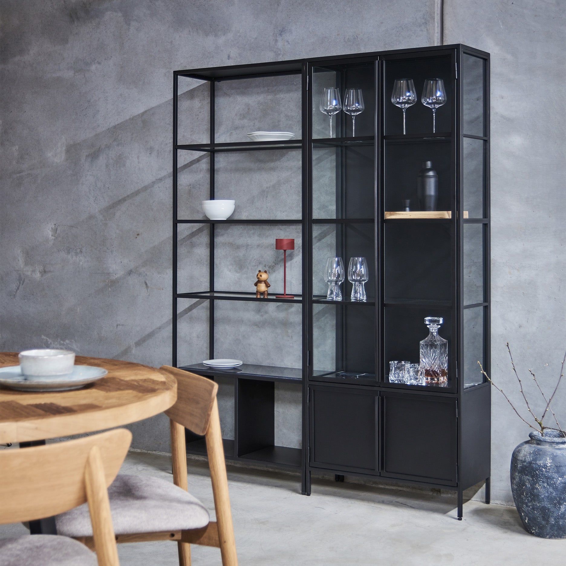 Mason II vitrineskab H185